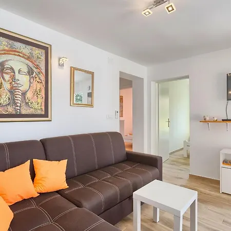 Trusina Holiday home *