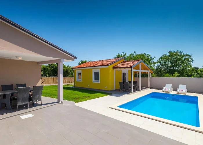 Ferienhaus Trusina Pula