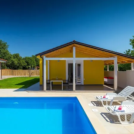 Casa de Férias Trusina *